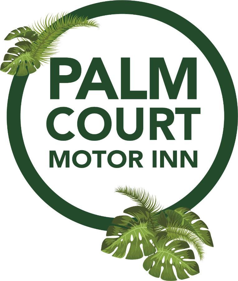 Palm Court Motor Inn Порт-Маккуори Экстерьер фото